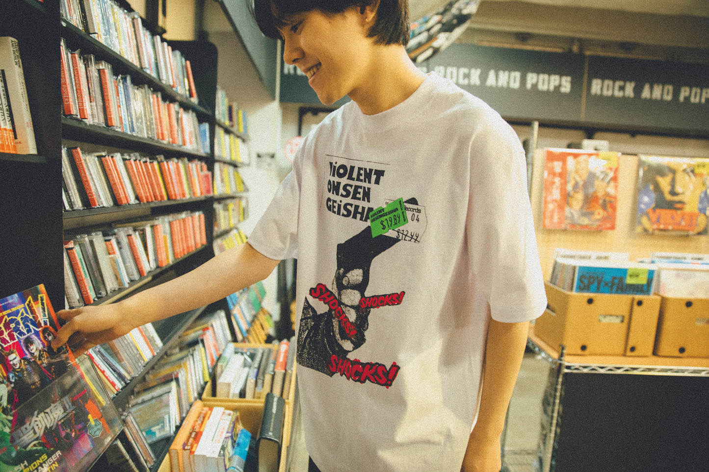 中原昌也 Remix Tee カプセルコレクション　『SHOCKS! SHOCKS! SHOCKS!』ショートスリーブ by 河村康輔