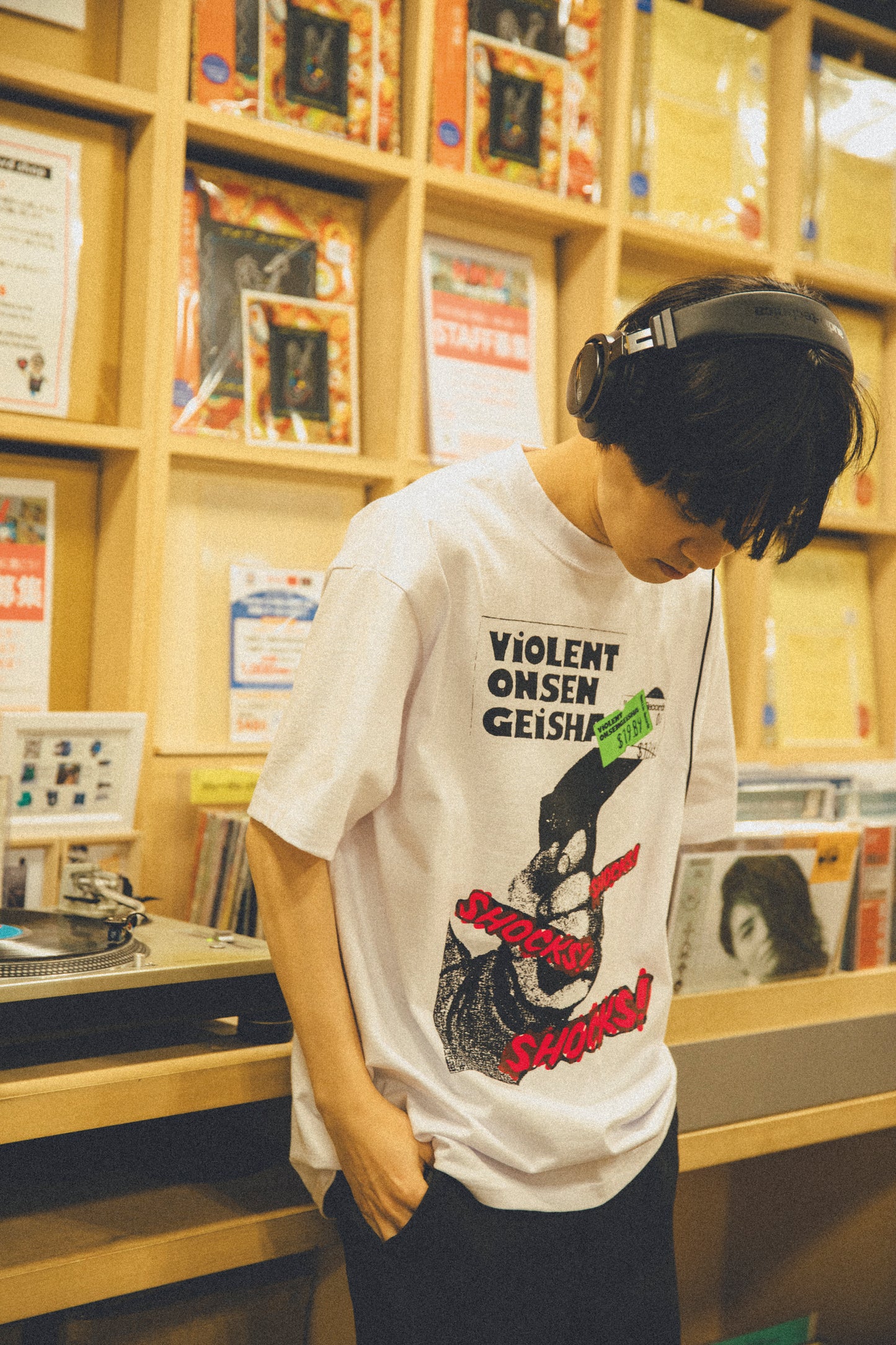 中原昌也 Remix Tee カプセルコレクション　『SHOCKS! SHOCKS! SHOCKS!』ショートスリーブ by 河村康輔